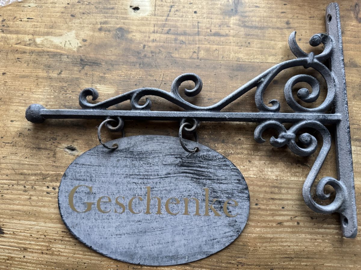 Insegne: Haus- oder Ladenschild, Metallversion mit Seitenarm – Usato da Lotzwil venduto da Tgdromad