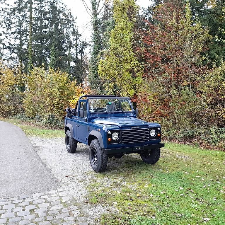 Land Rover Automobili: Defender Cabrio – Usato da Wittenbach venduto da Moto2020 2