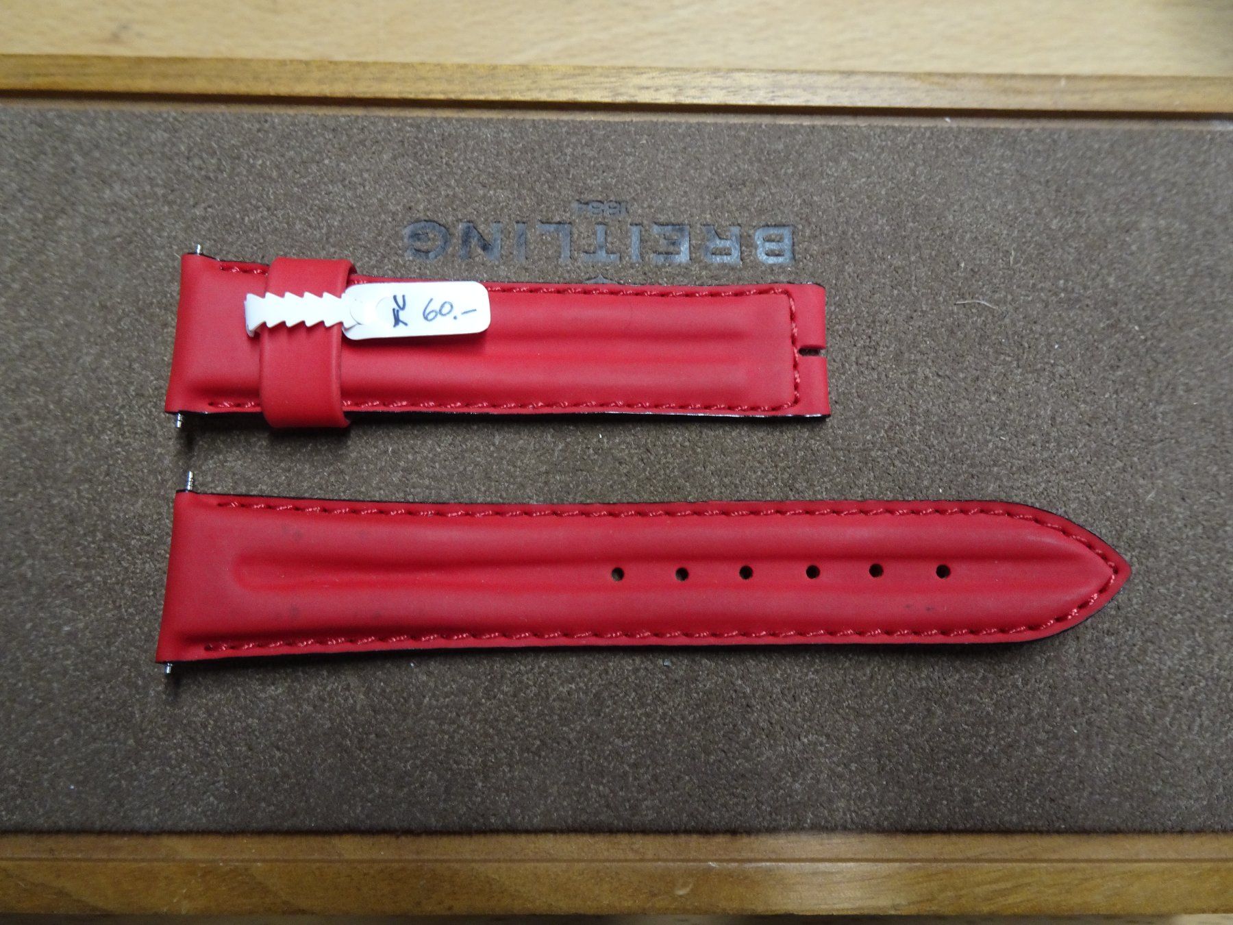 Frederique Constant Bracelets: Lederband Frederique Constant – Neuf (Voir description) à Winterthur par Sintoras01