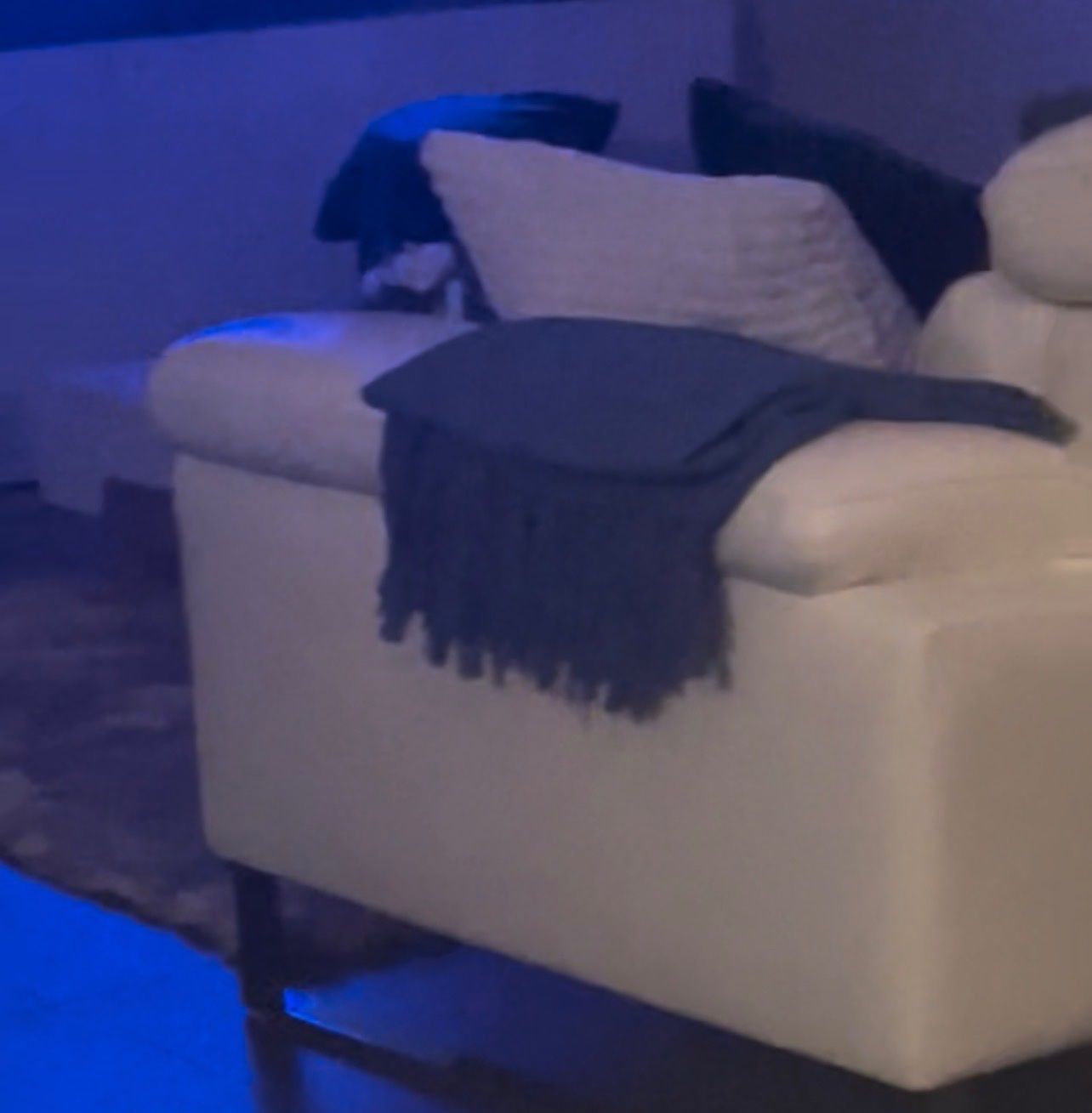 Livique Divani: Sofa 5-Sitzer mit elektrischer Relaxfunktion – Usato da Arth venduto da Wagnerrod 1