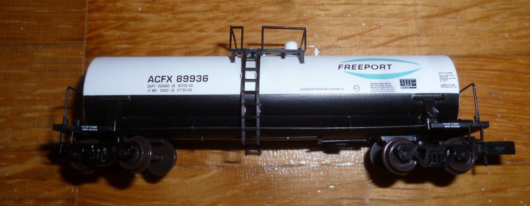 Modellini di ferrovie: US-Kesselwagen – Nuovo e nell'imballaggio originale da Langenthal venduto da Tbraunbaer 1