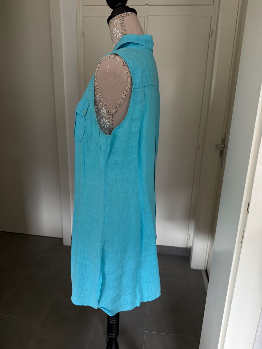 Benetton Top: Benetton - Top - L - Lin – Usato da Sion venduto da accroshoes 1