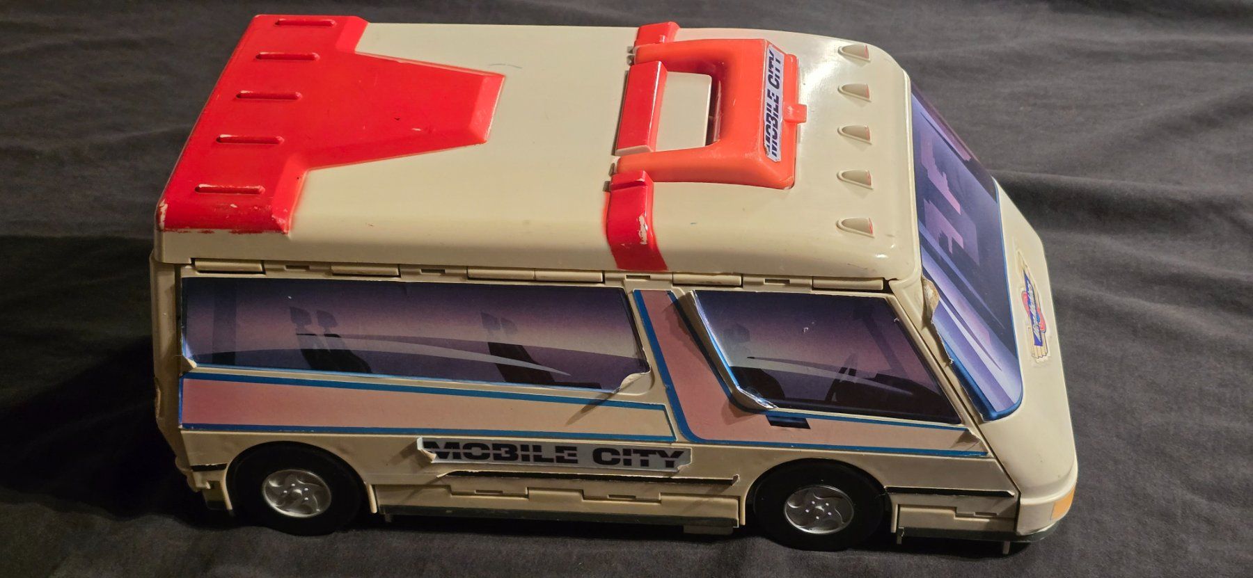 Micro Machines Jouets: Micro Machines Camping-Car Mobile City – D'occasion à versoix par moonkey02
