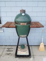 Big Green Egg Small Keramikgrill mit Rollen