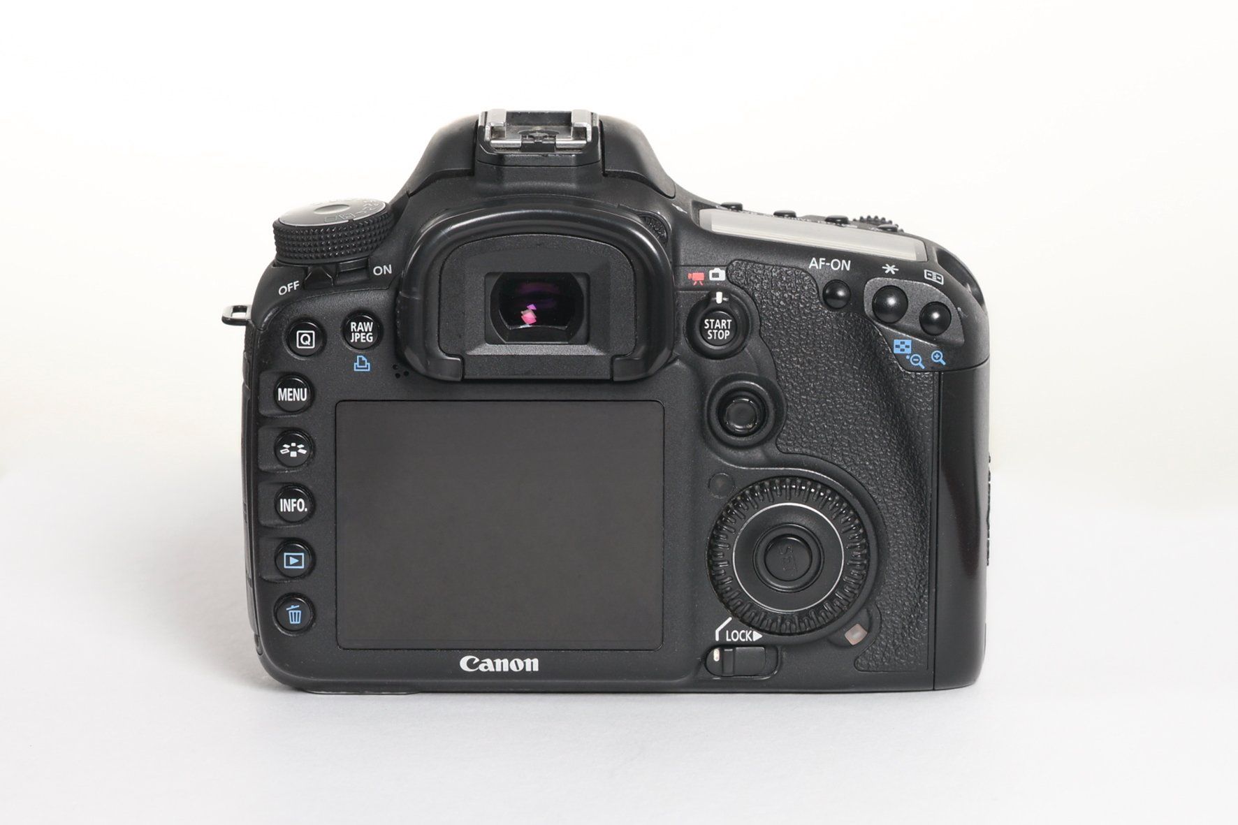 Canon Fotocamera: Canon EOS 7D inkl. 15-85mm – Usato da Wädenswil venduto da tevyag 3