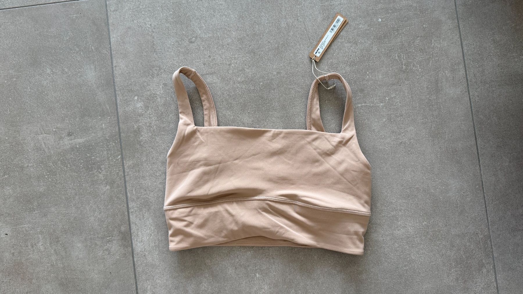 Skims Altra biancheria intima: New top SKIMS – Nuovo e nell'imballaggio originale da Lugano venduto da _tuttifrutti_