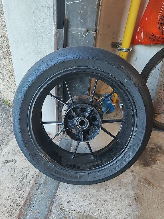 Pneumatici & Ruote complete: Cerchioni BMW s1000rr k46 – Usato da Massagno venduto da Lucky1976 1