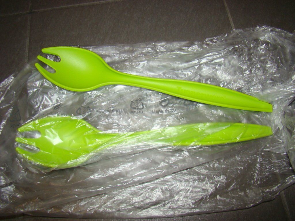 Tupperware Bestecksets: Tupperware, Allegra, service à salade / Salatbesteck – Neu und originalverpackt aus Lussery-Villars von pousinete02 1
