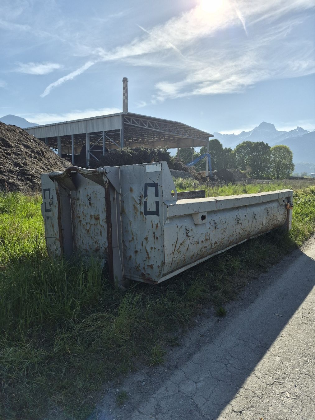 Baucontainer: benne  – Gebraucht aus Val-d'Illiez von did_y6ry 3
