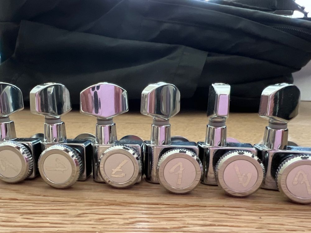 Fender Staggered Locking Tuners Kaufen auf Ricardo