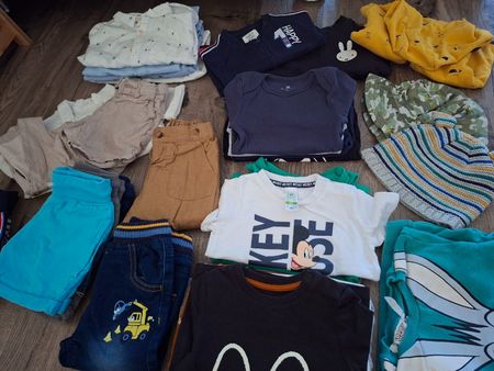 Kleiderpaket Junge, (32 Teile), Gr. 80