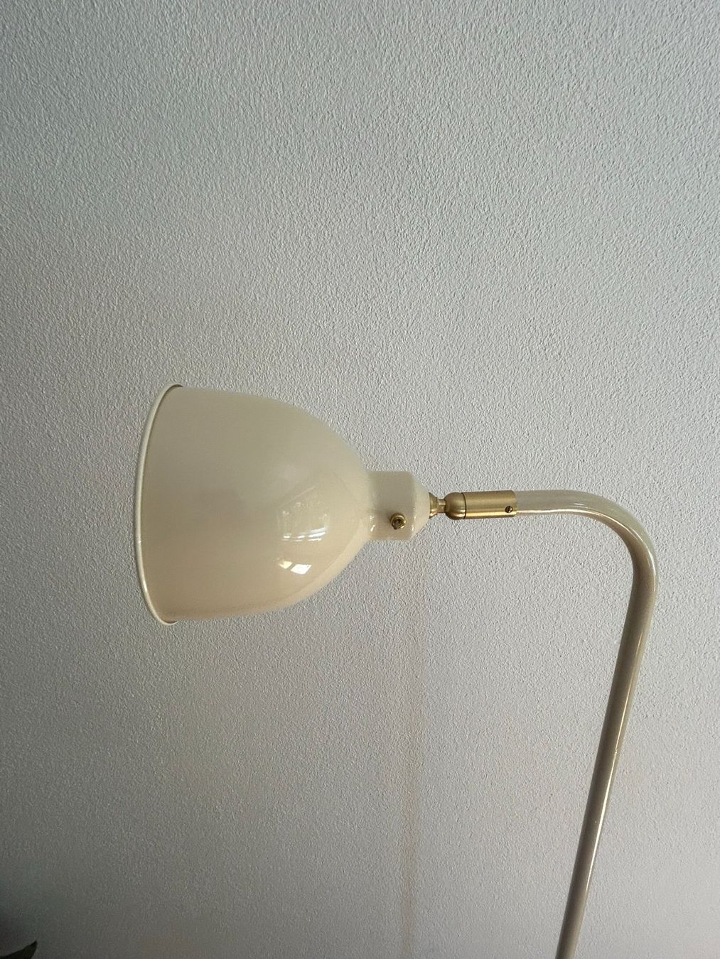 Ikea Lampade: Stehlampe Lampe beige – Usato da Zürich venduto da jil_j5z9 5