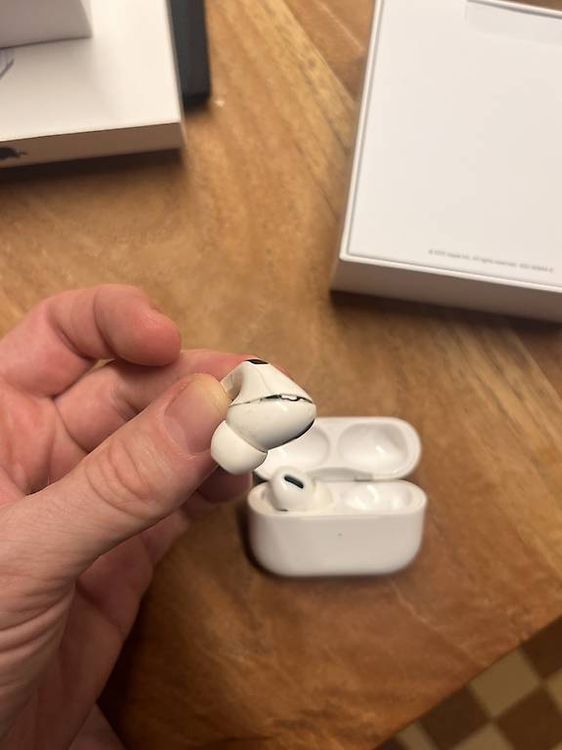 Kopfhörer: Apple airpods pro 1. Gen – Gebraucht aus Binningen von Dominikbo 1