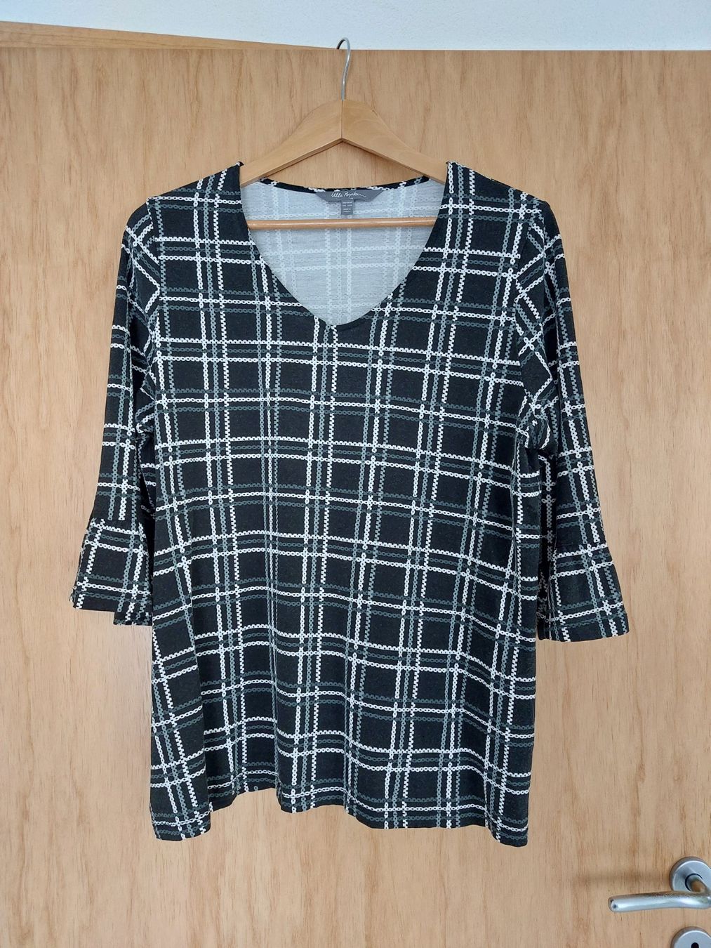 Ulla Popken T-Shirts: Ulla Popken T'Shirt Gr.  42/44 – Gebraucht aus Schmitten FR von ReniStern
