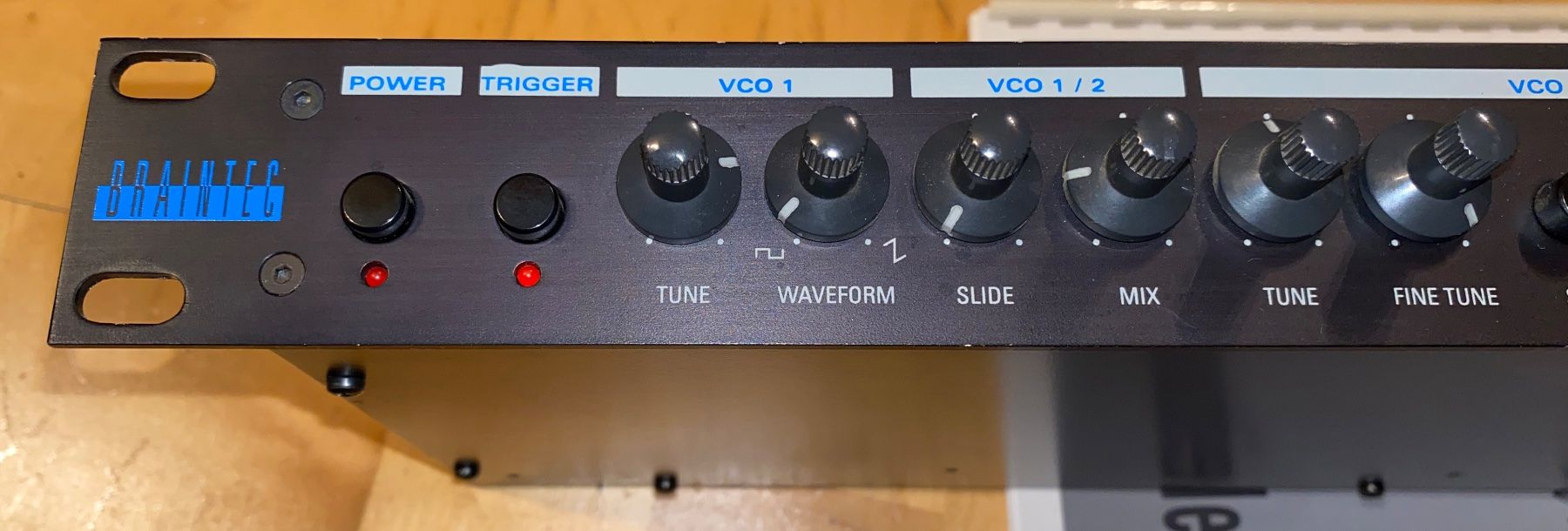 Strumenti musicali: Braintec - Transistorbass 3 [TB303 Clone Analog ] – Usato da Unterengstringen venduto da NOISE 3