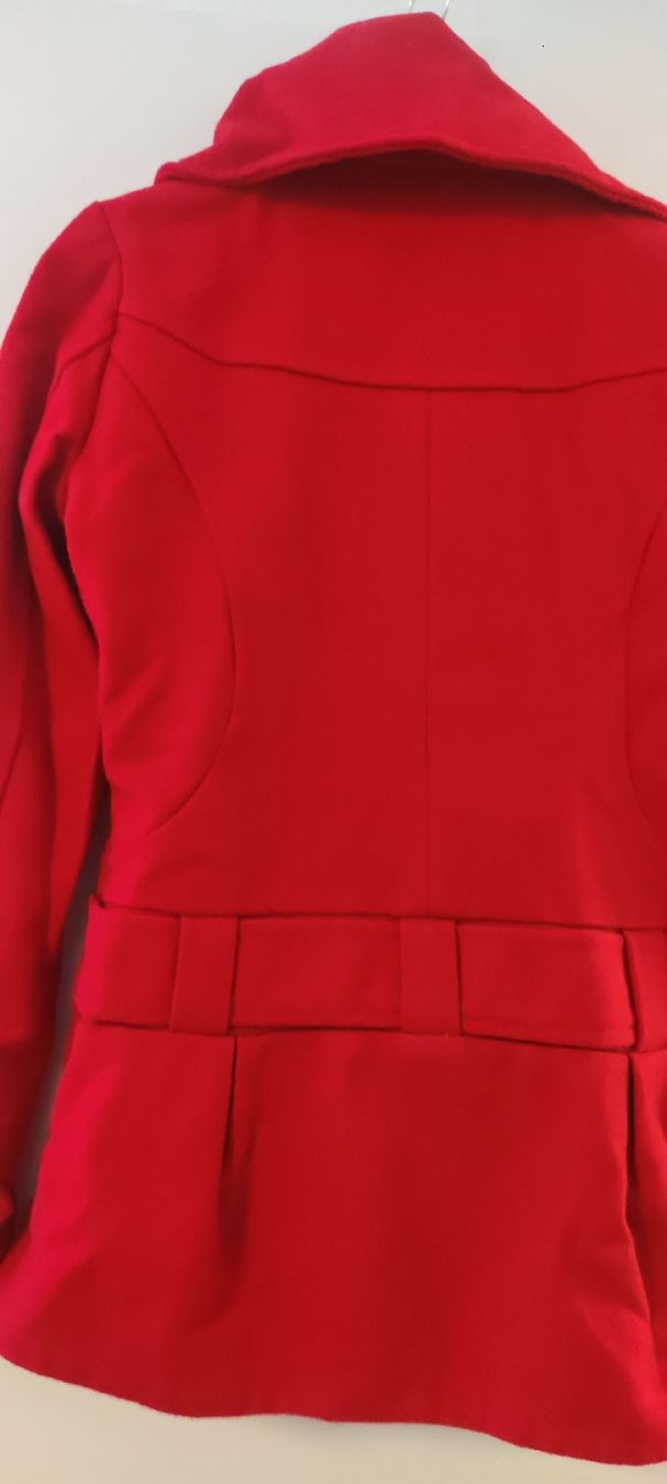 H&M Giacche: Divided Red Wool Blend jacket, Size 36, Perfect for Winter! – Usato da Rüti ZH venduto da Happynong 4