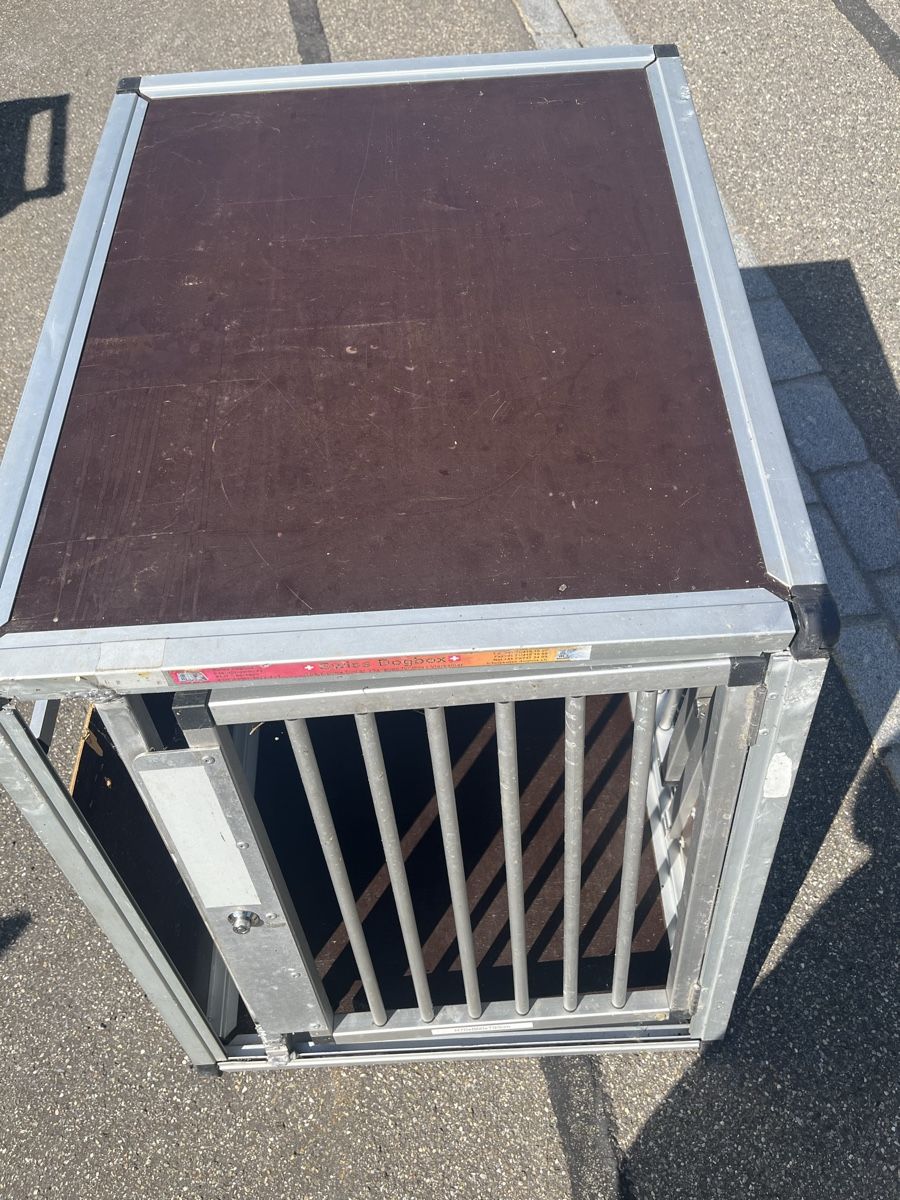 Gabbie, trasporto & Sicurezza: Hundebox – Usato da Madetswil venduto da Johnwood 4