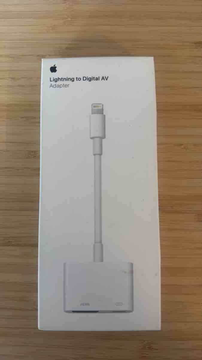 Apple Laufwerke & Adapter: Apple Lightning auf Digital AV Adapter neuwertig – Neu (gemäss Beschreibung) aus Zürich von nis_ts5