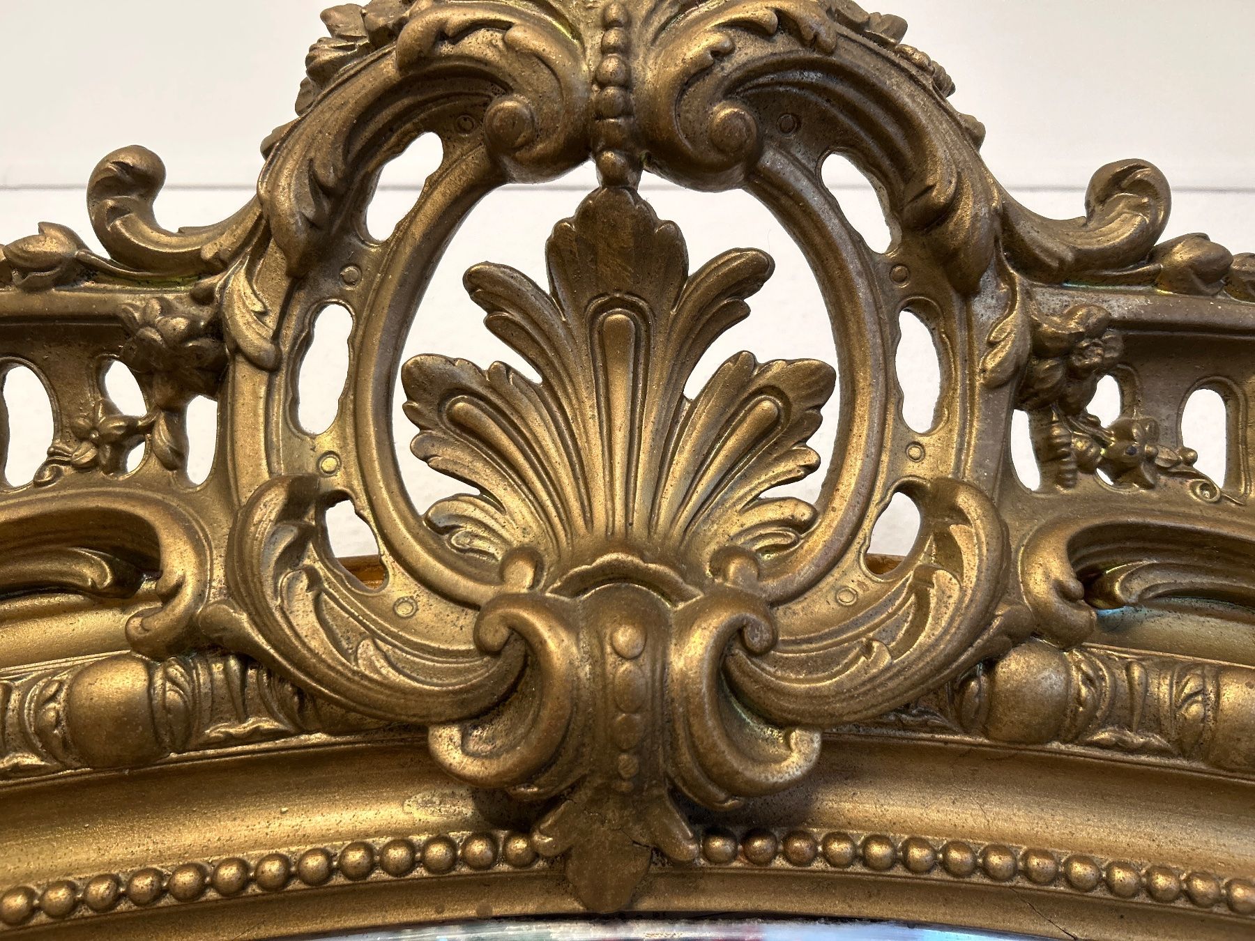 Specchi: Antiker Spiegel mit Goldrahmen, 140x120cm – Usato da Basel venduto da parofrem2004 5