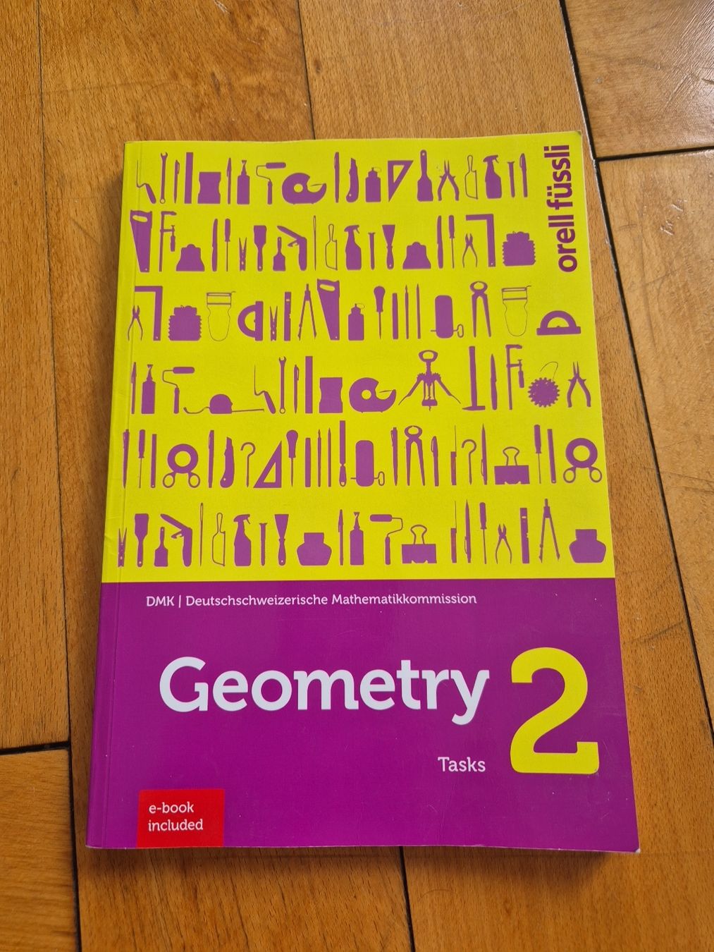 Libri: Orell Füssli Geometry 2 Tasks, DMK – Usato da Nürensdorf venduto da luc_9ksf