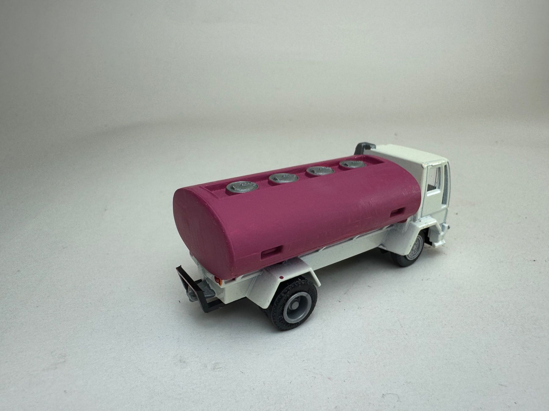 Majorette Modellini d'auto: Majorette Tankwagen Ford – Usato da Elm venduto da Wikmtz 1