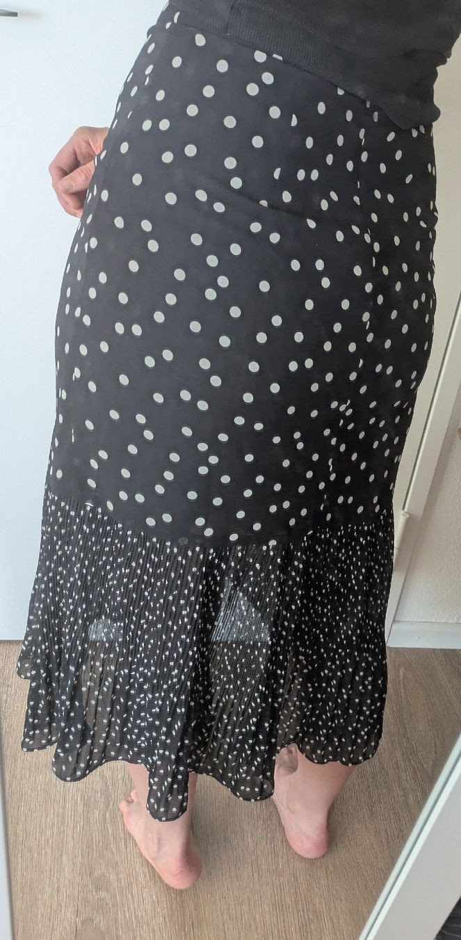 Gonne: Black  mesh midi skirt – Usato da Ettingen venduto da hms_w27b 2