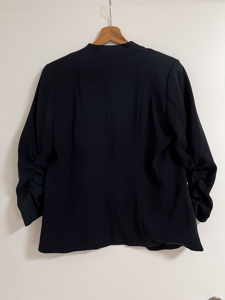 H&M Giacche: Blazer H&M, Grösse 38 – Usato da Escholzmatt venduto da mel_58wh 4