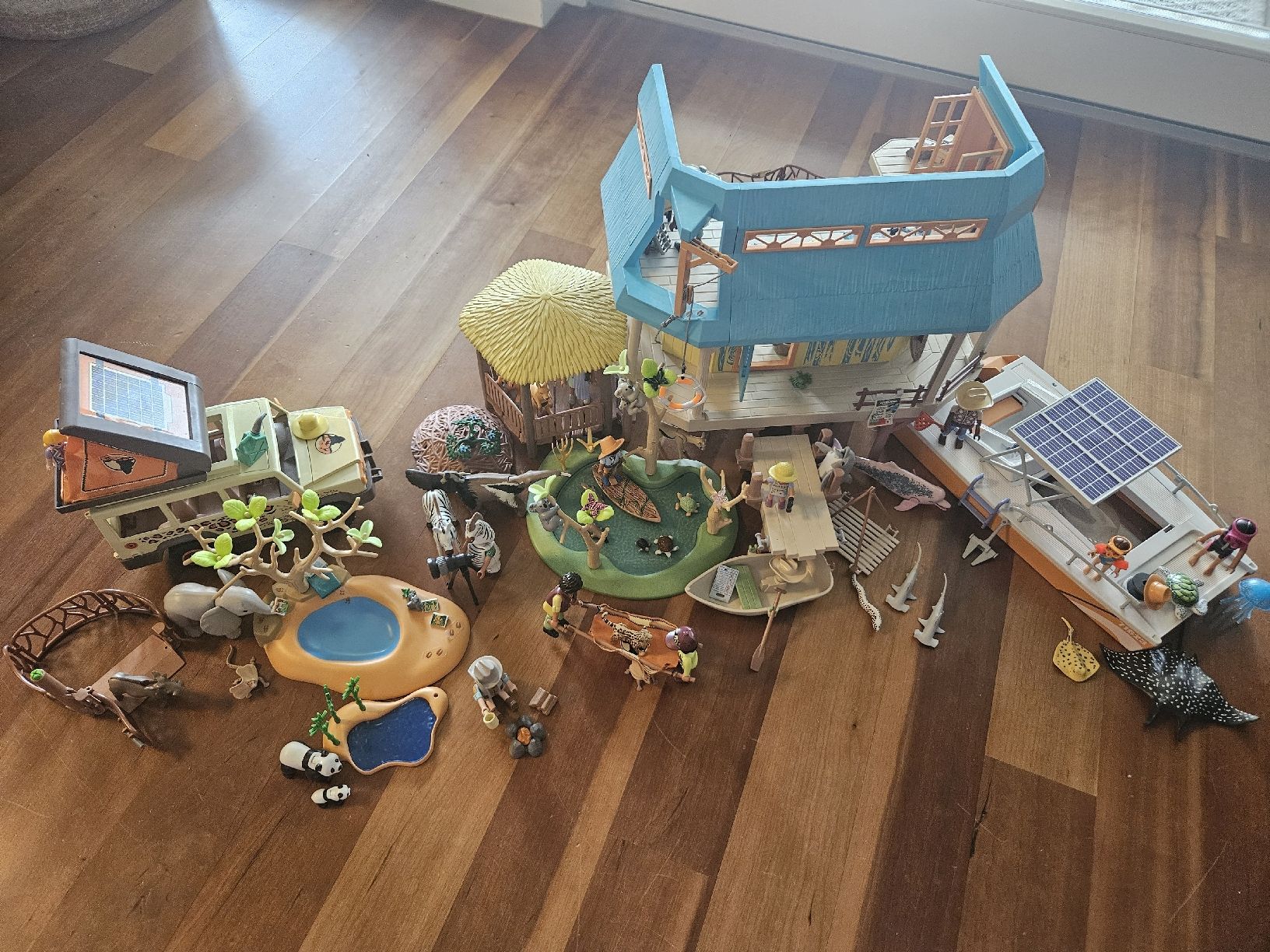 Playmobil Giocattoli: Wiltopia Playmobil mit viel Zubehör – Usato da Hünenberg See venduto da mar_dpm2