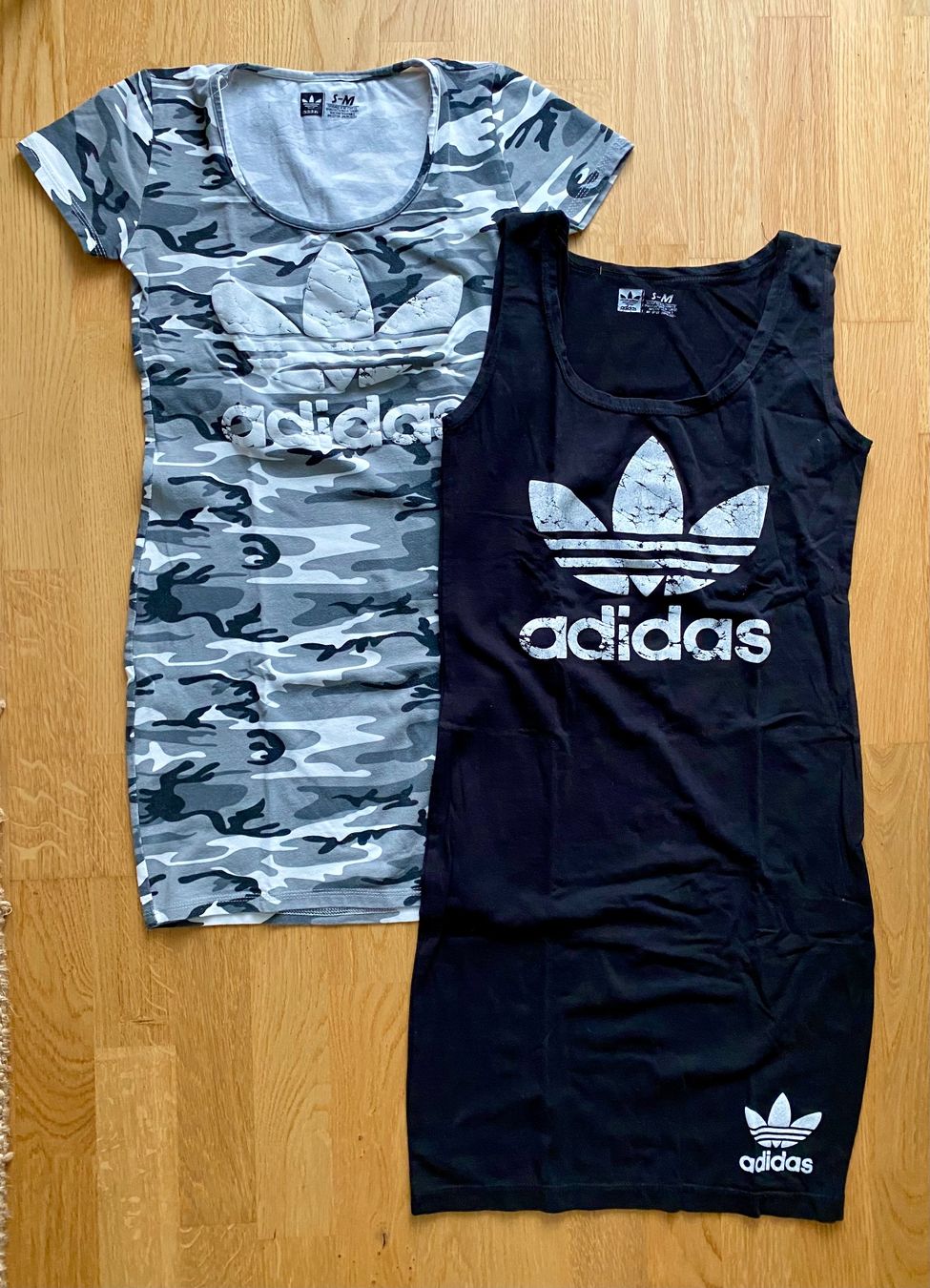 Lotti di vestiti: Adidas Kleider S/M – Usato da Zollikofen venduto da AureusManus