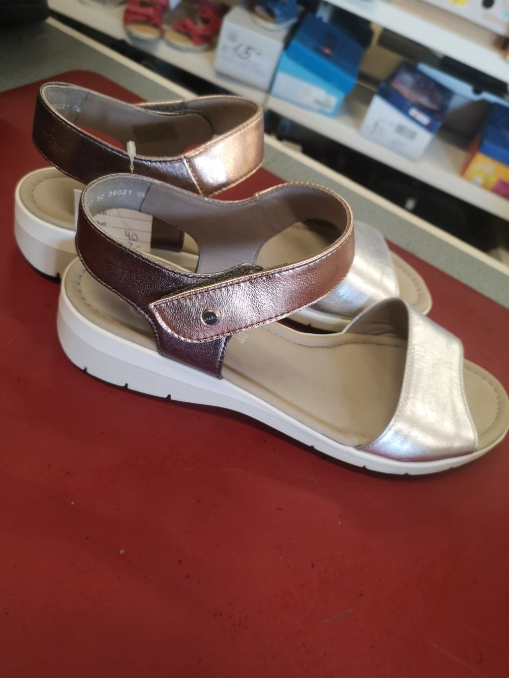 Damenschuhe: Remonte – Neu und originalverpackt aus Möhlin von Highwaytom 1