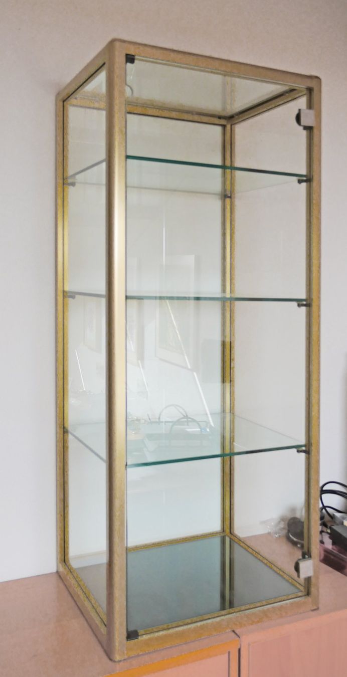 Vetrine: Glasvitrine – Usato da Düdingen venduto da Hutaetae