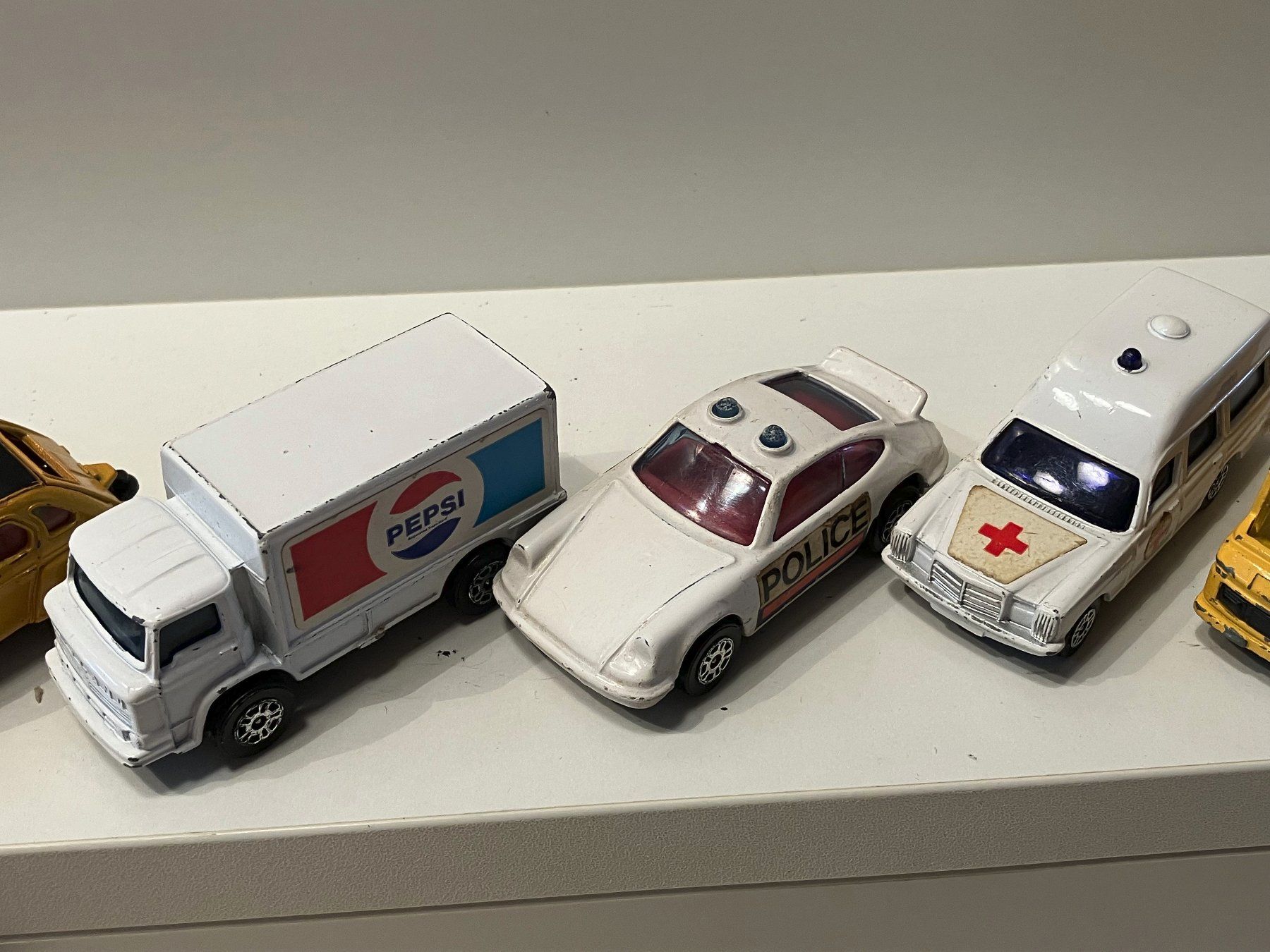 Corgi Toys Modellini d'auto: corgi juniors modellautos (7 stk) – Usato da solothurn venduto da Lrz74 2