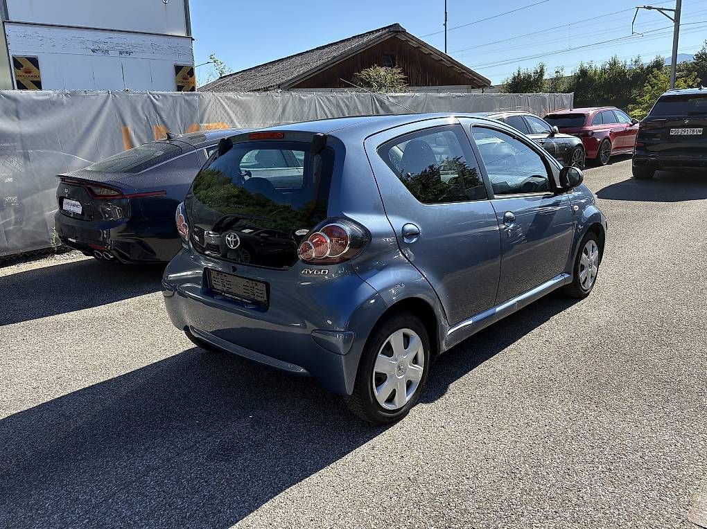 Automobili: TOYOTA Aygo 1.0 Automatic – Usato da Rebstein venduto da lave 2