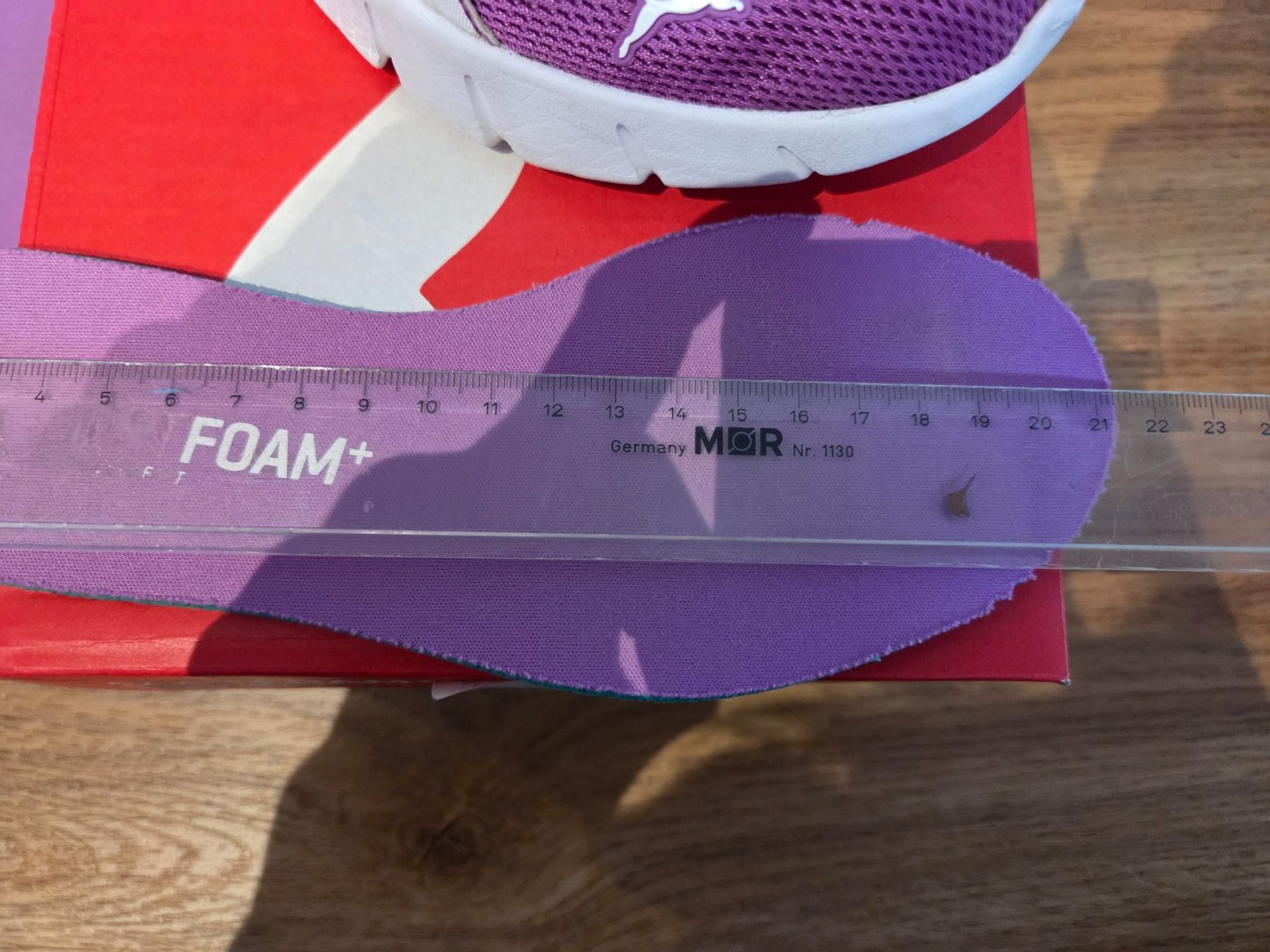 Puma Scarpe per ragazze: Puma FlexFocus Modern AC+ PS Gr. 33 lila – Usato da Heinrichswil venduto da frankie19860 1