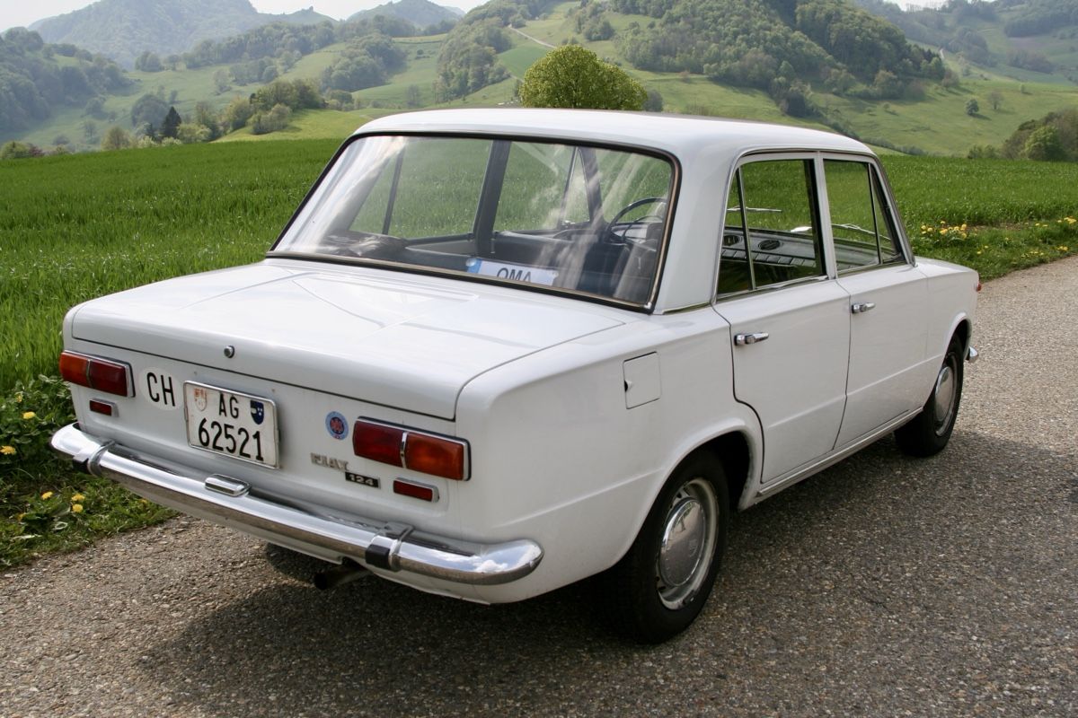 Fiat Autos: Fiat 124 Berlina Jg. 1968 – Gebraucht aus Hunzenschwil von Gemini76 3