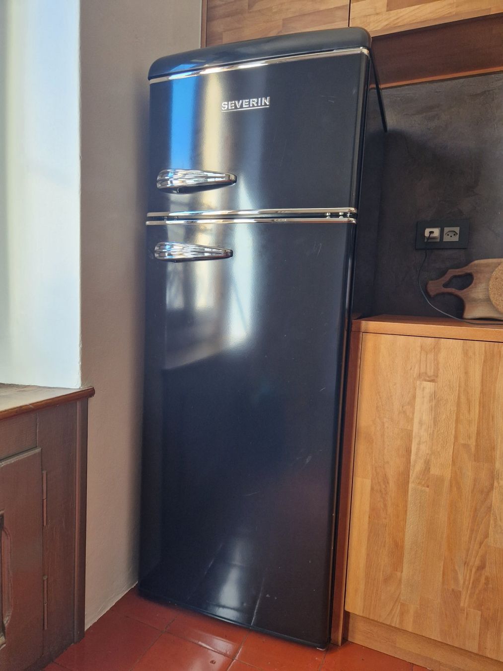 Réfrigérateurs: Grand frigo Severin – D'occasion à Genève par m_2lnp 1