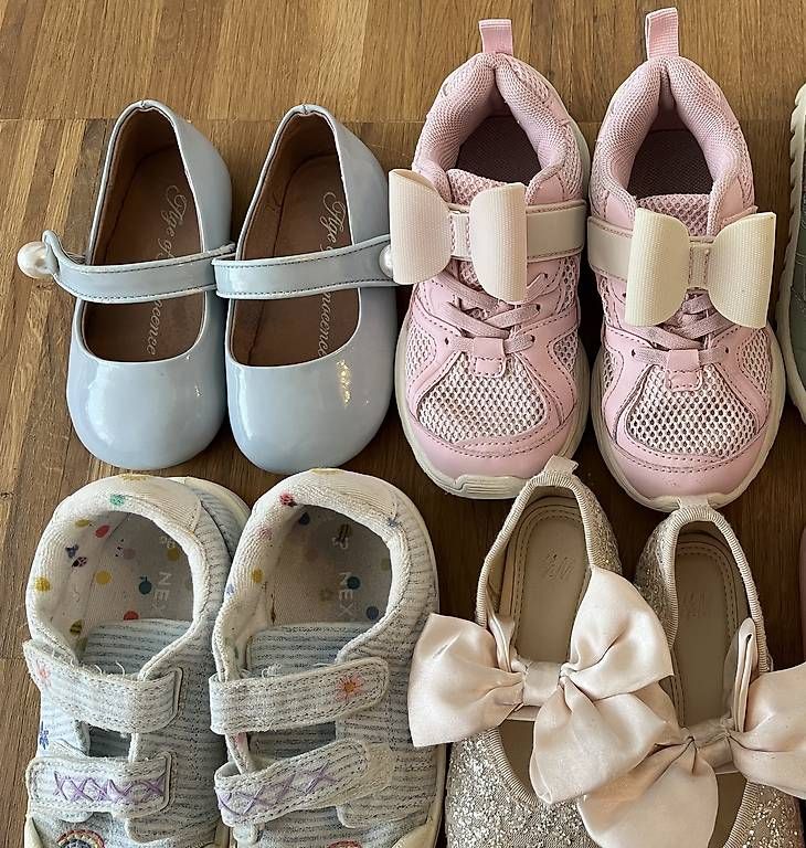 Scarpe per ragazzi: Kinder Schuhe – Usato da Zürich venduto da Bidon3011 1