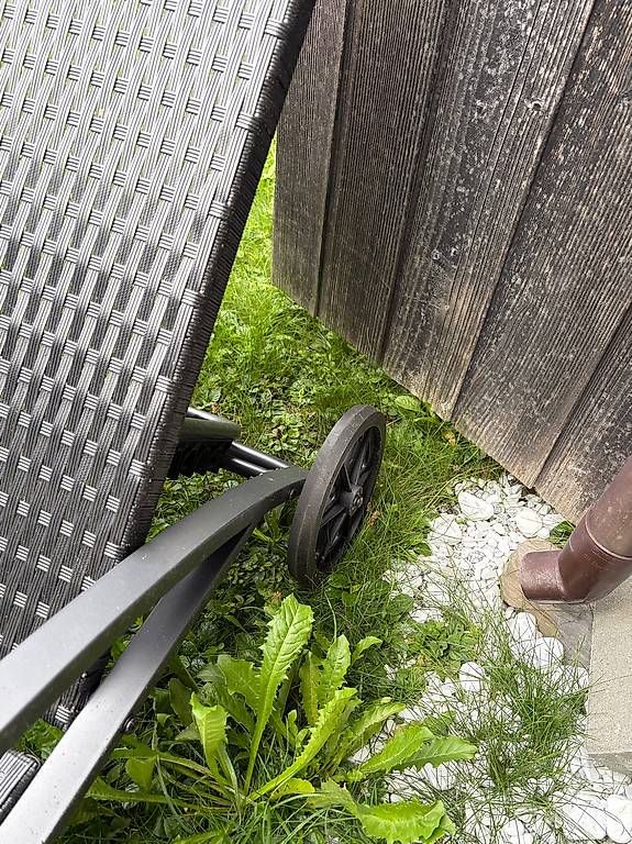 Liegen & Liegestühle: Liegestühle Rattan – Gebraucht aus Luzern von Mel14 2