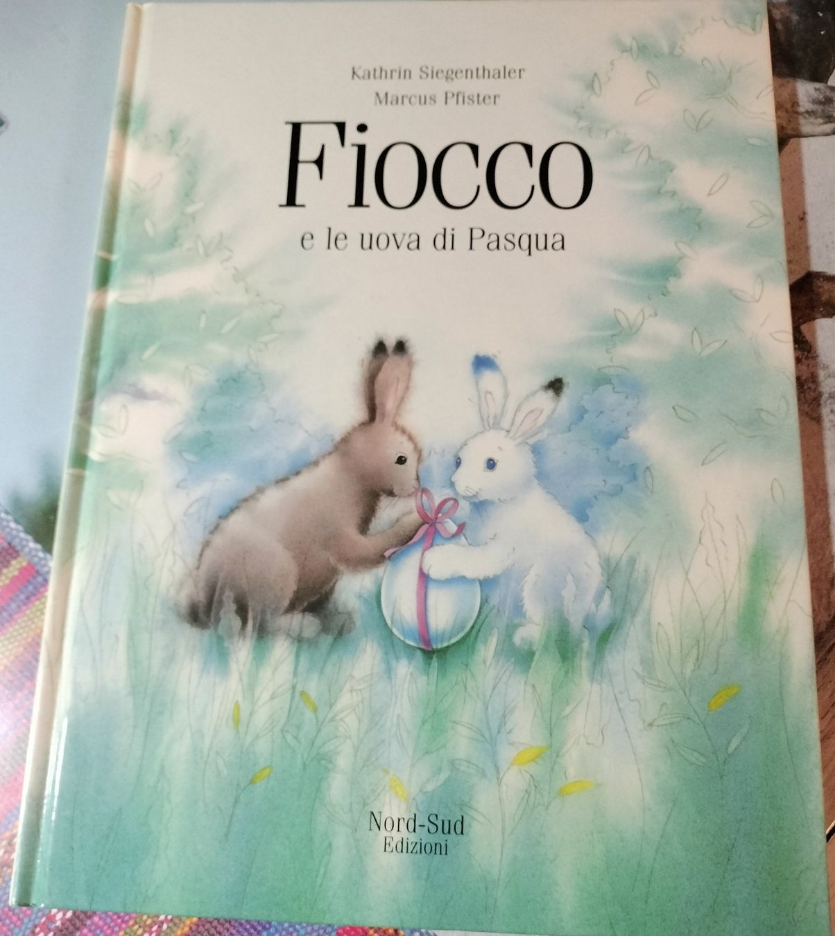 Libri: Fiocco e le uova di Pasqua – Nuovo (secondo la descrizione) da Capolago venduto da sco_7ywt
