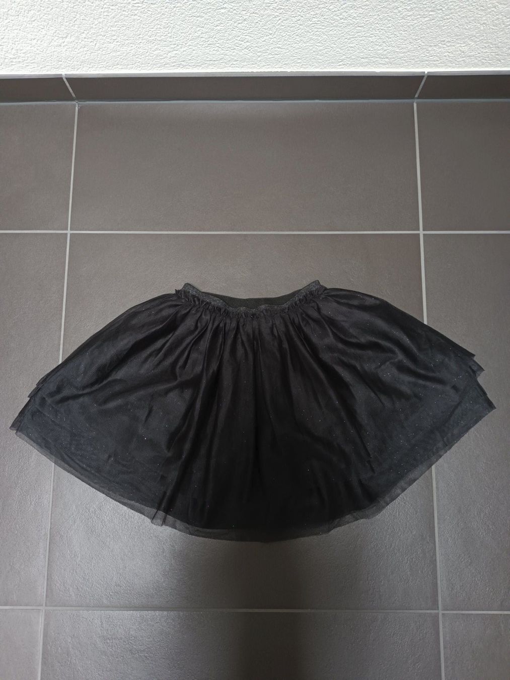 H&M Vestiti & Gonne: Mädchen Rock mit Glitzer Gr. 128 (H&M) – Usato da Ried-Muotathal venduto da lufo 1