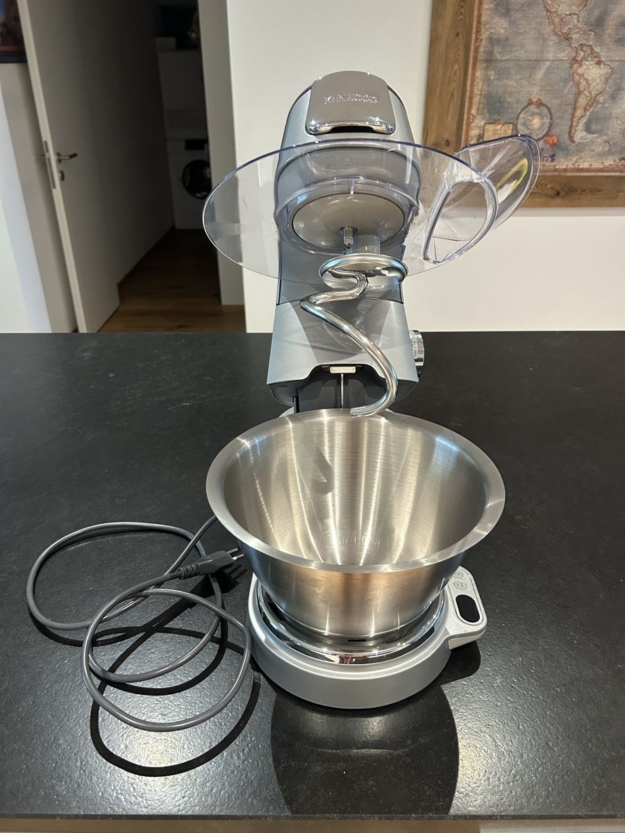 Kennwood Elettrodomestici da cucina: Kennwood mit Wage – Usato da Jona venduto da sib_y6hf