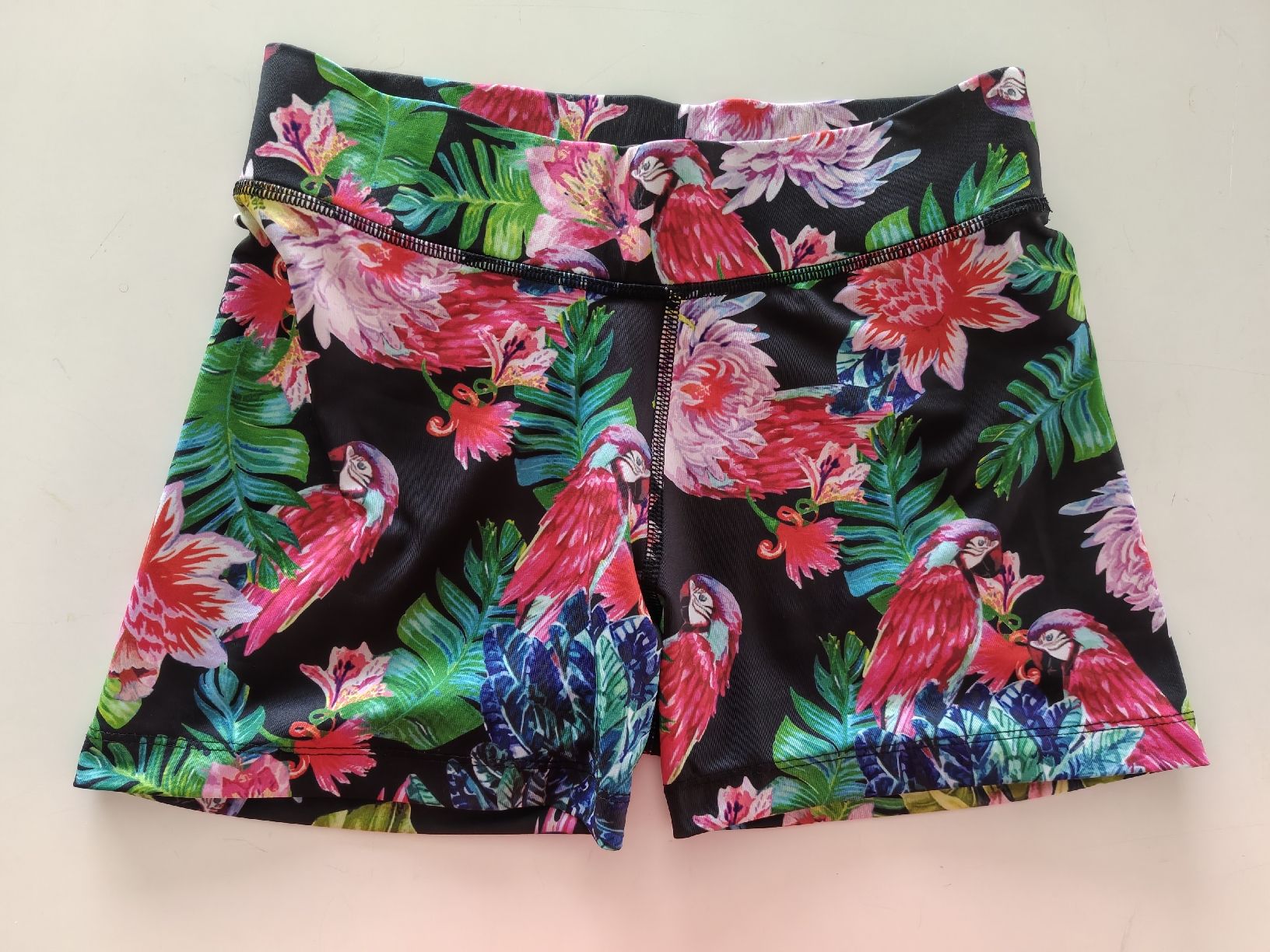 Guess Leggings: Guess Fitness short, S – Neu (gemäss Beschreibung) aus Baden von jcm_9dkf