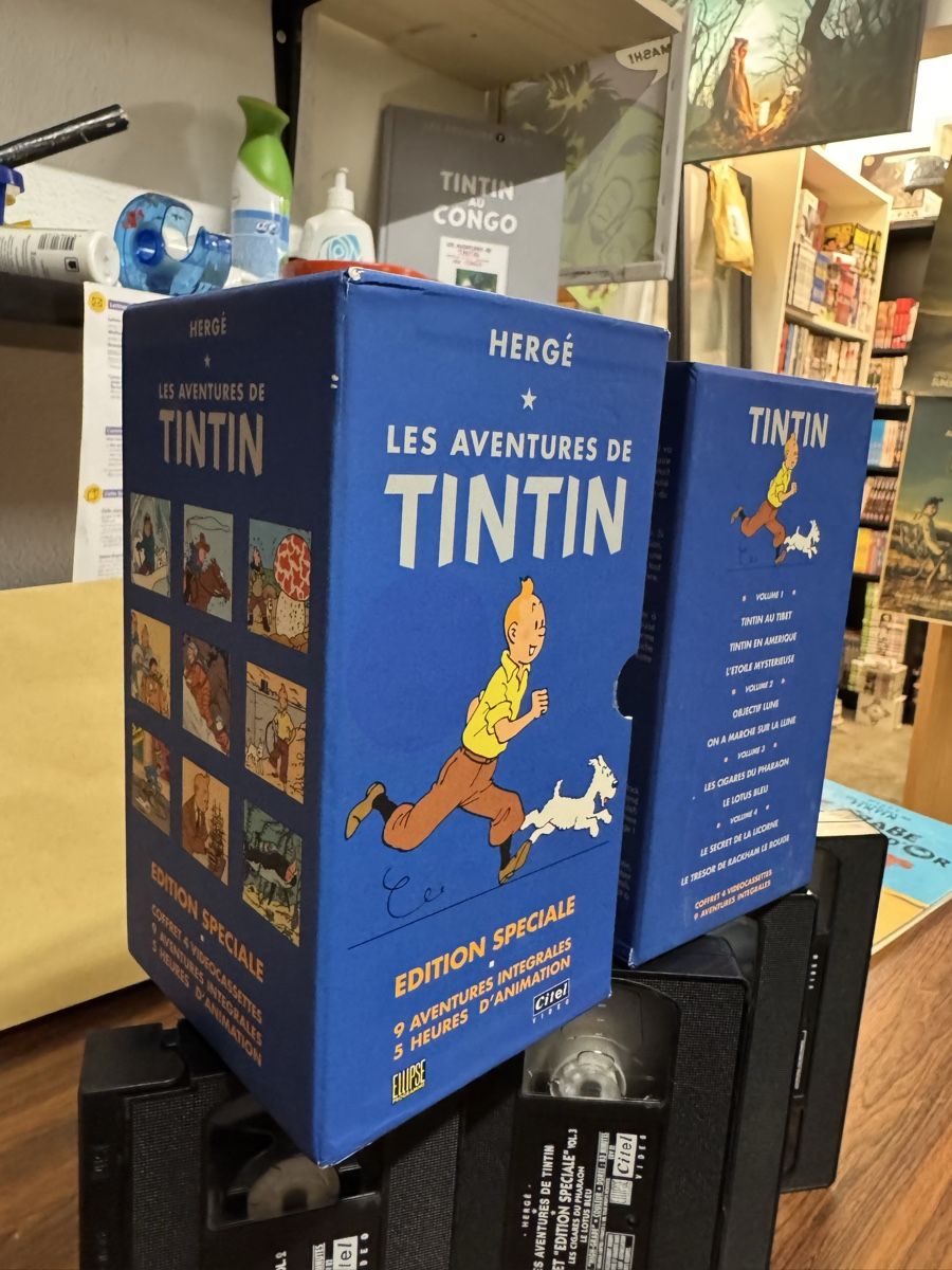 Fumetti: Coffret Les Aventures de Tintin - VHS – Usato da Lausanne venduto da Michel_Ozcan 3