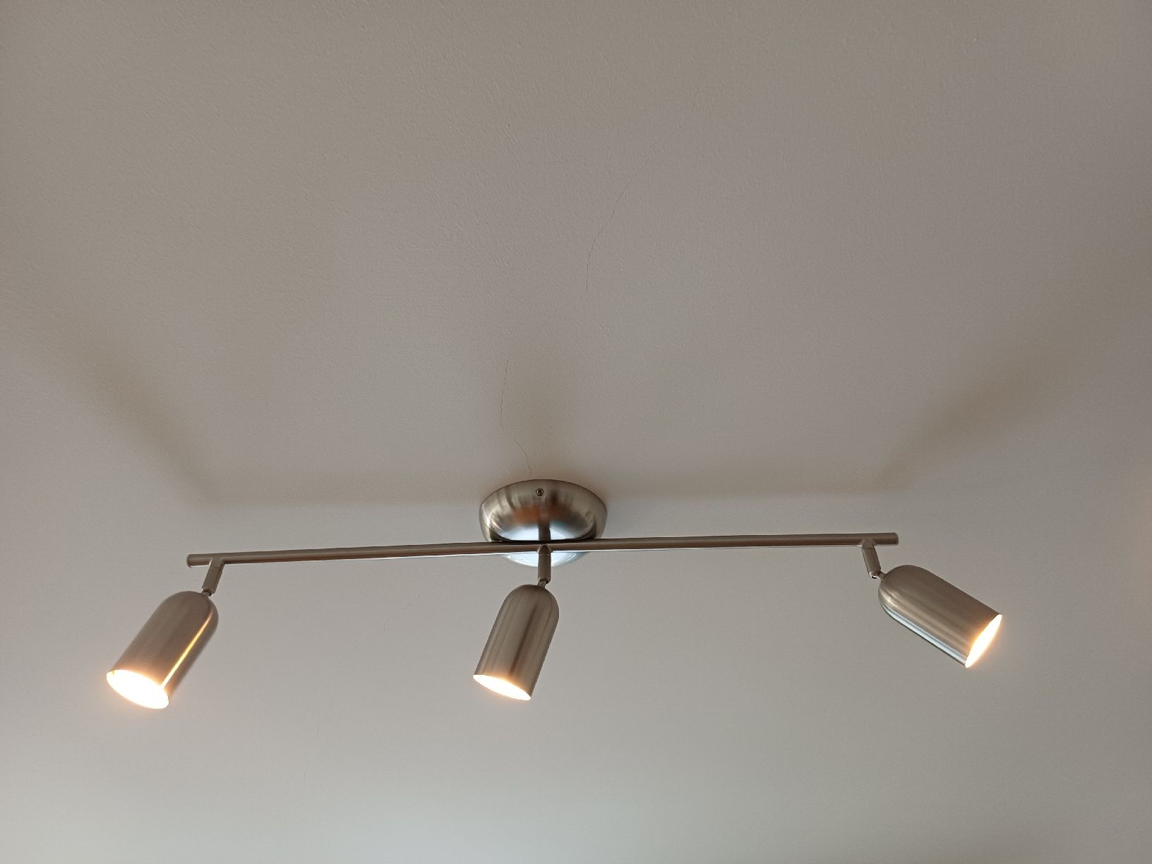 Ikea Lampadari & plafoniere: Deckenleuchte mit 3 verstellbaren Spots – Usato da Schwerzenbach venduto da mss_66gb
