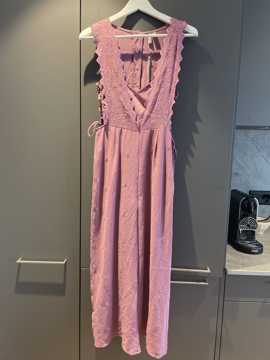 Asos Tute: Lila Overall von Asos, Gr. 34 – Nuovo e nell'imballaggio originale da Arbon venduto da llaauraa