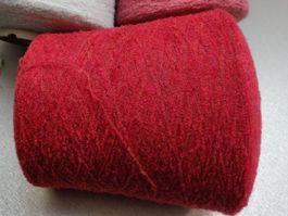 Merino 70% Bouclé von Zegna Baruffa, Mousse 435g rot