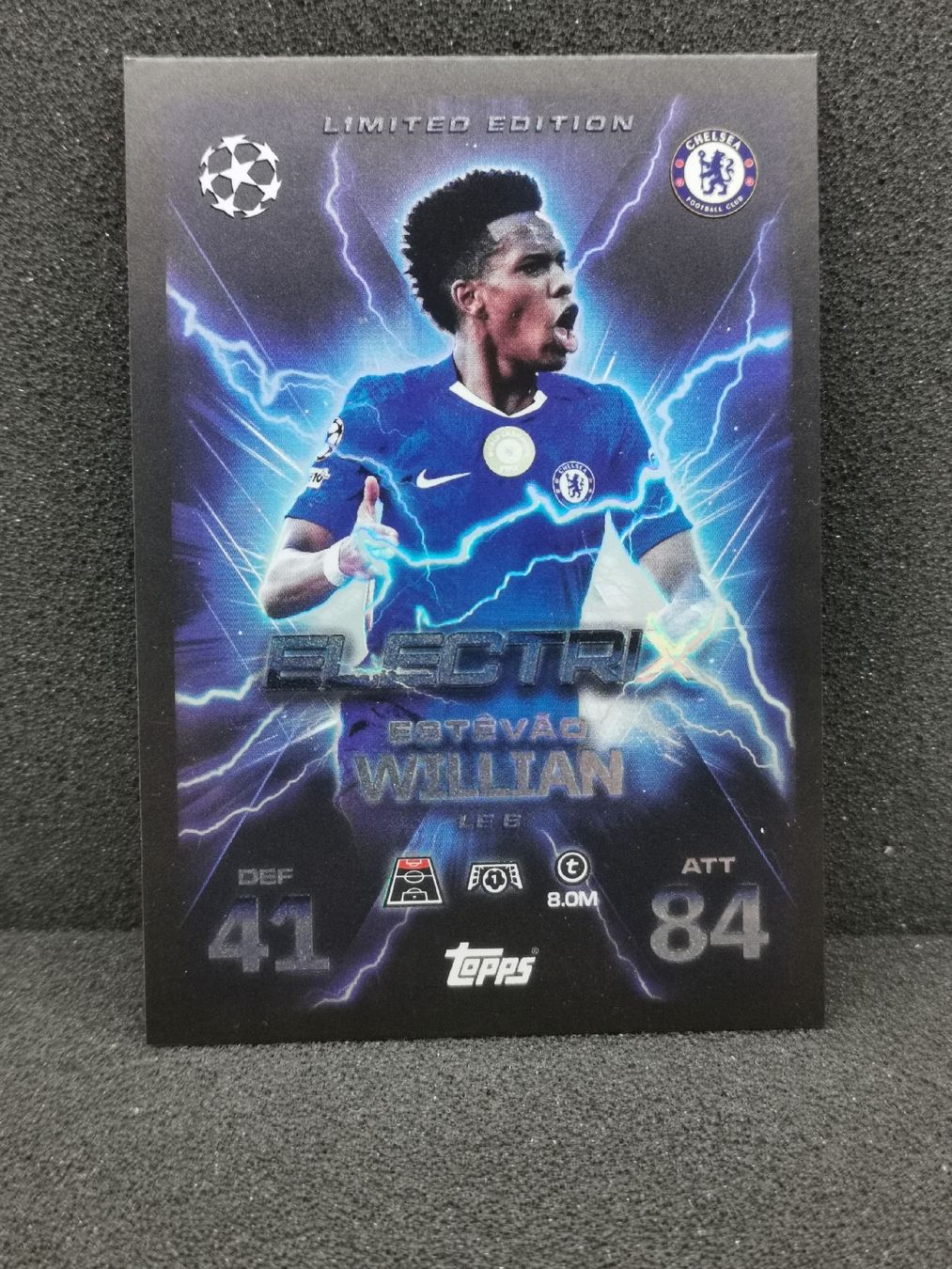 Topps Carte collezionabili: Match attax 2025 /26 Extra Estêvâo Electrix Limited.  – Usato da Einsiedeln venduto da sza_588x