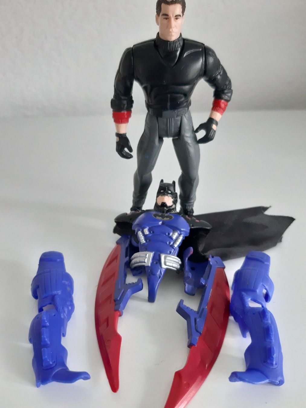 Statuette: Batman Forever Transforming Bruce Wayne Figure 1995 – Usato da Buchs SG venduto da Bray_Law 4