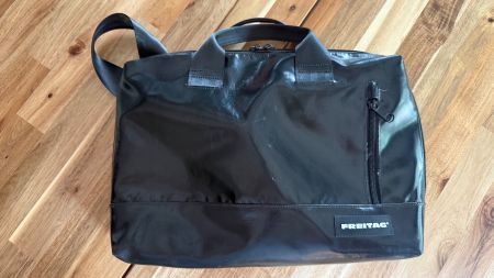 FRETAG F305 ROY - ALL BLACK