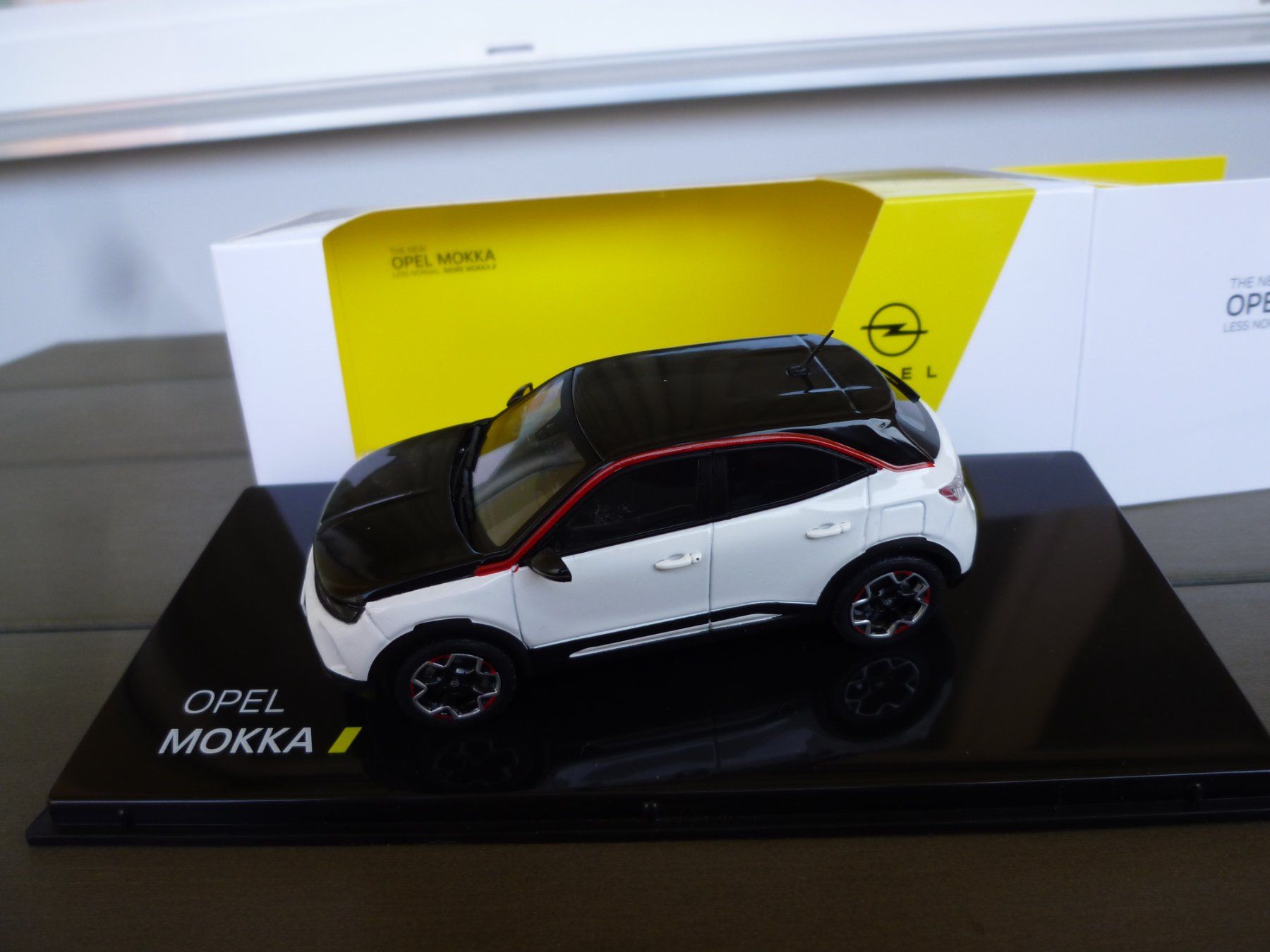 Opel Modellautos: Opel Mokka-e – Neu und originalverpackt aus Flawil von Imperiosud 3